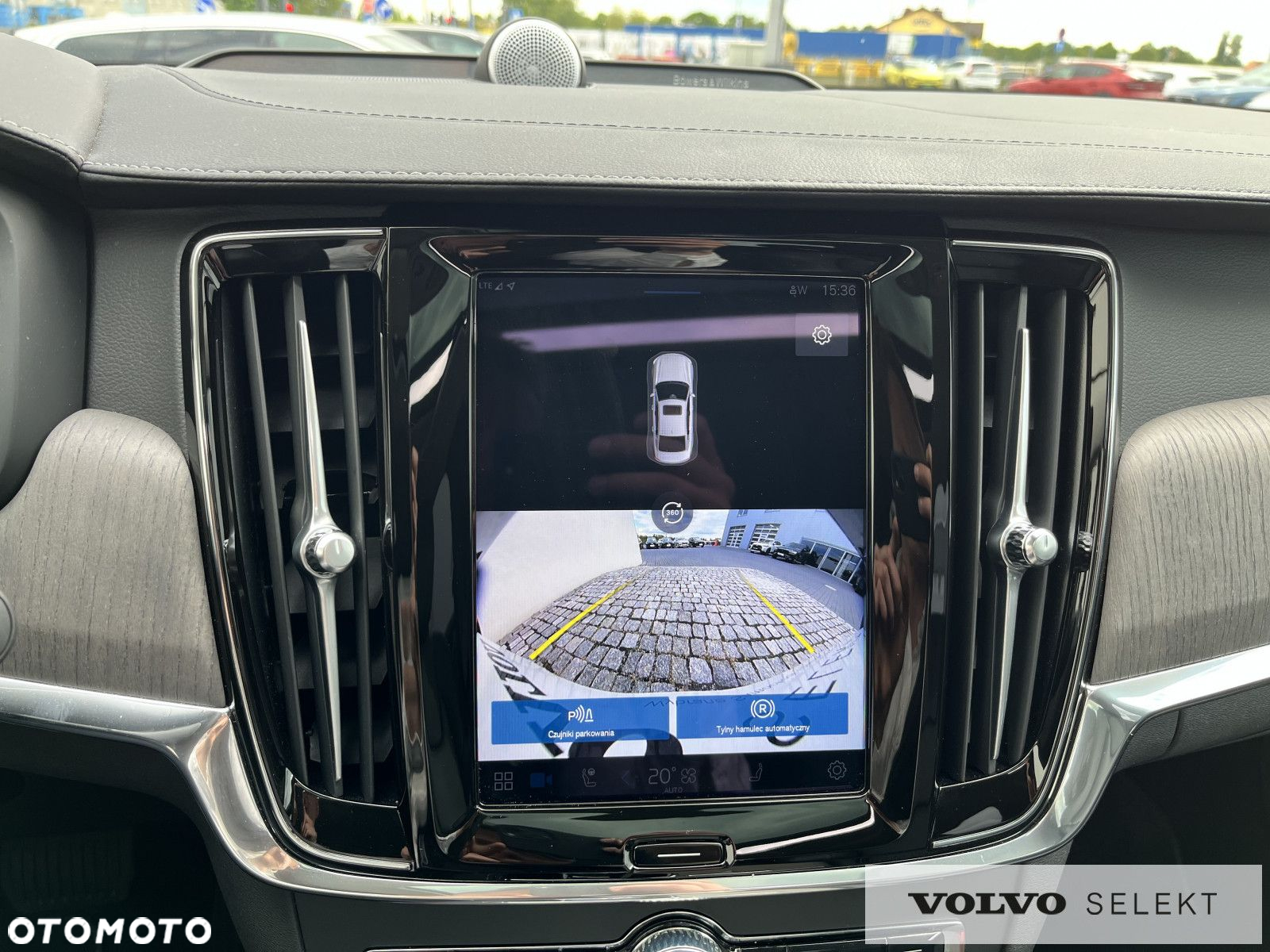 Volvo S90 - 17