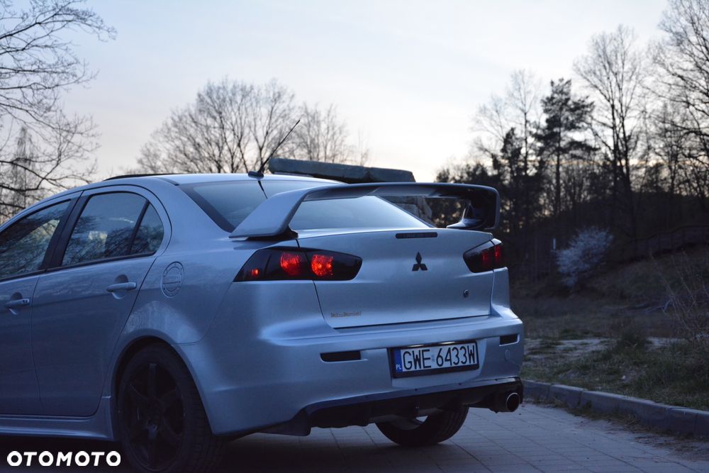 Mitsubishi Lancer - 15