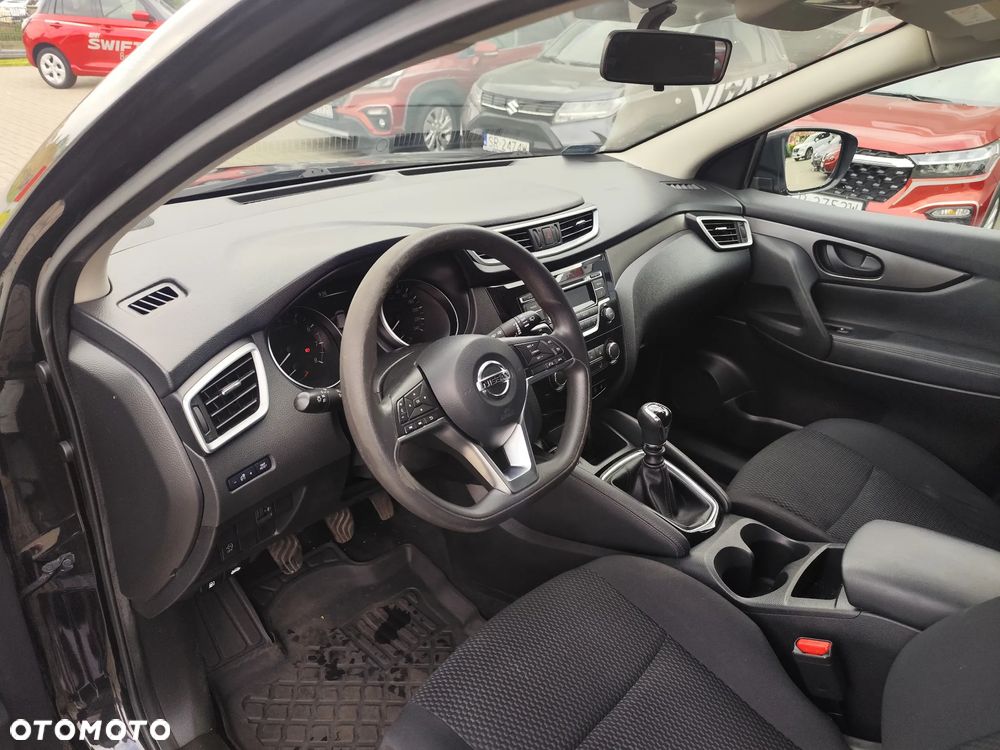 Nissan Qashqai 1.3 DIG-T Visia - 12