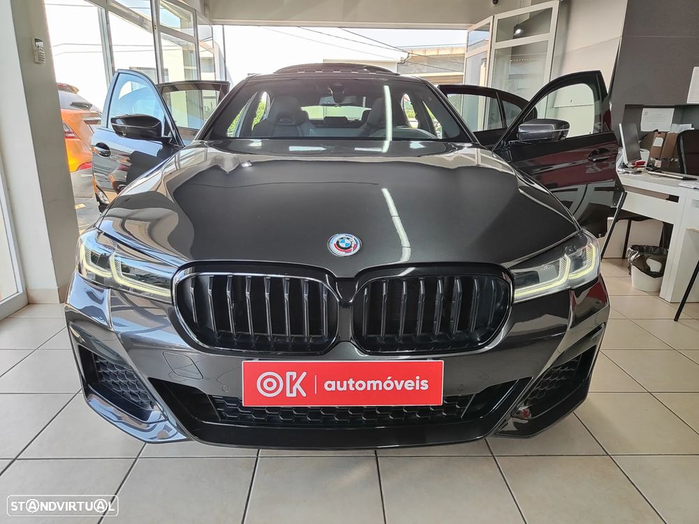 BMW 530 e Pack 50 anos M - 21