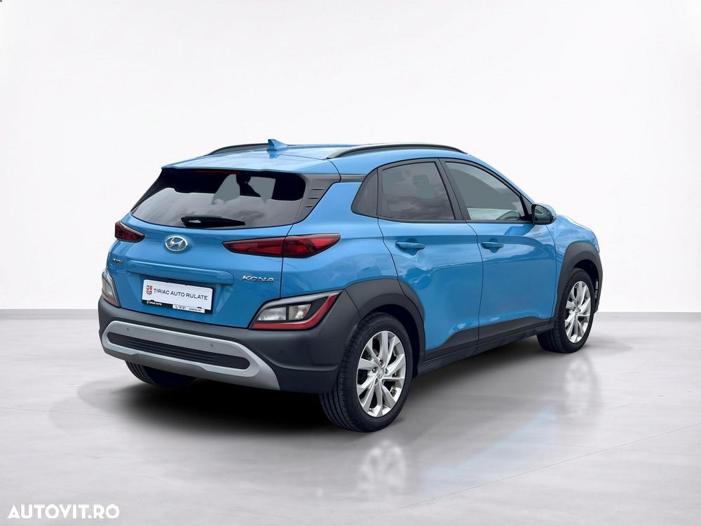 Hyundai KONA - 7