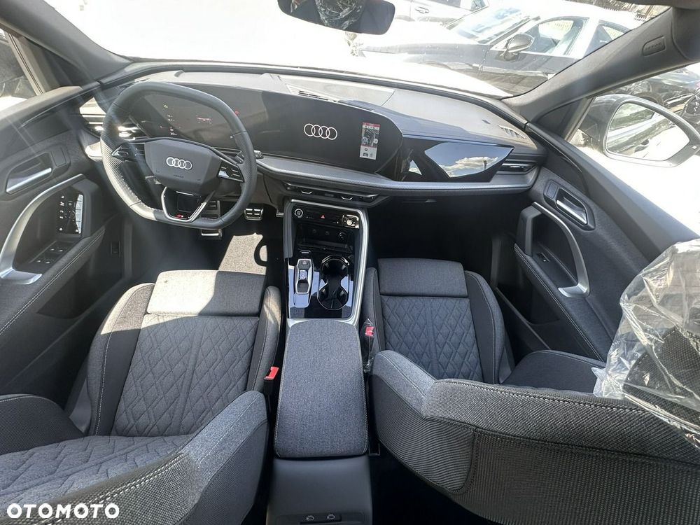 Audi Q5 40 TFSI quattro S tronic - 11