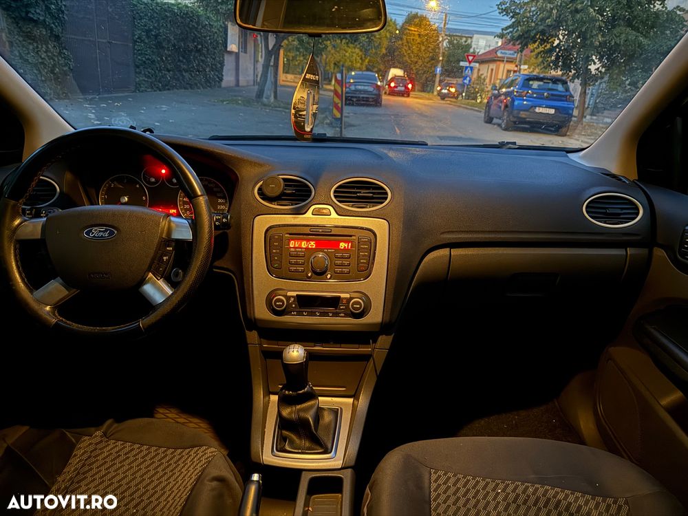 Ford Focus 1.8 TDCI Trend - 5
