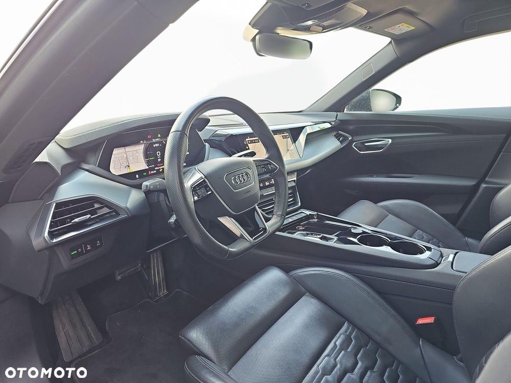 Audi e-tron GT 60 93kWh Quattro - 11