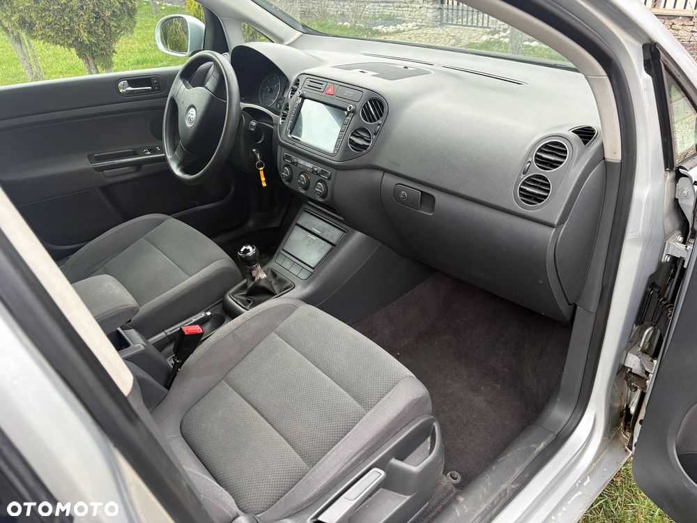 Volkswagen Golf Plus - 8