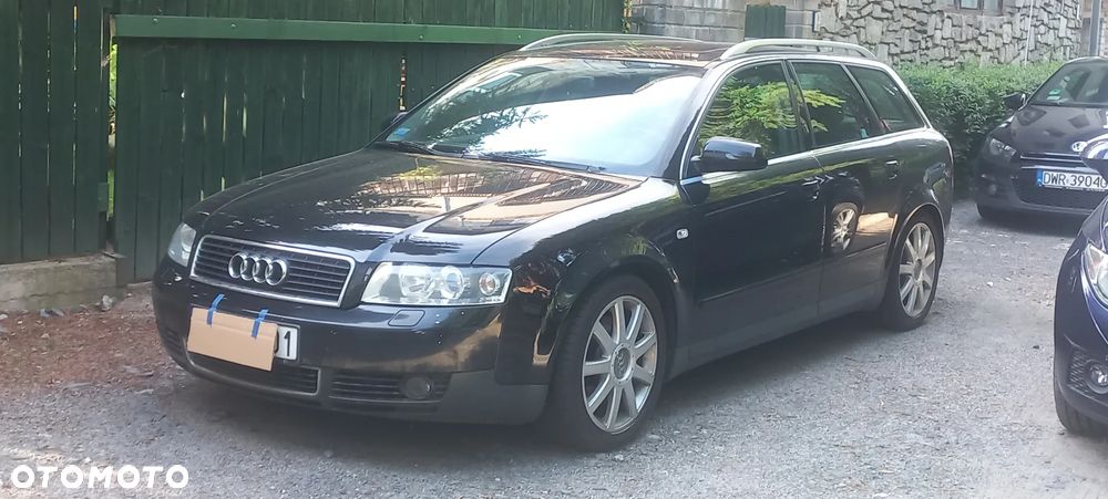 Audi A4 Avant - 1