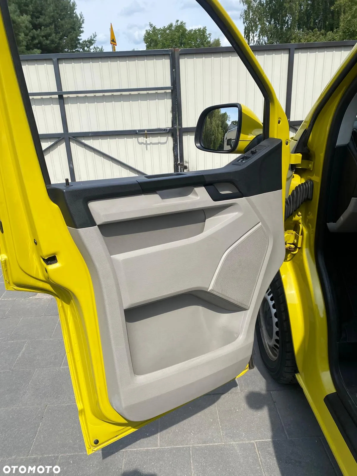 Volkswagen T6 SPEEDER - 20