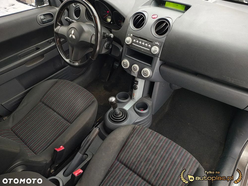 Mitsubishi Colt 1.3 Intense - 9
