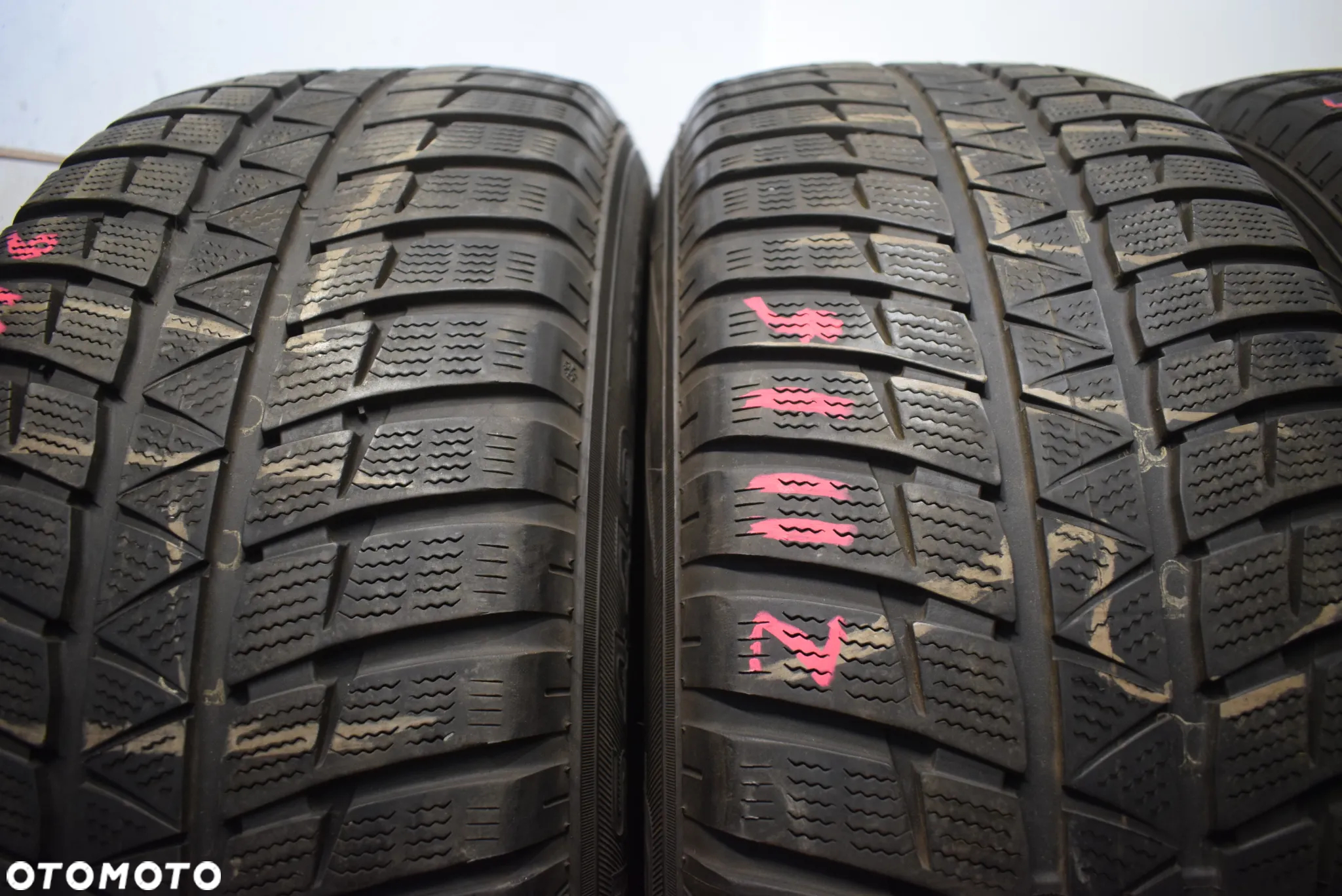R18 265/60 Falken HS449 Eurowinter Cena za komplet - 2