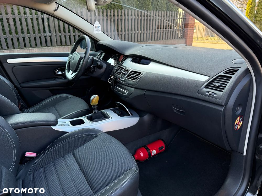 Renault Laguna 2.0 DCi FAP Expression - 31