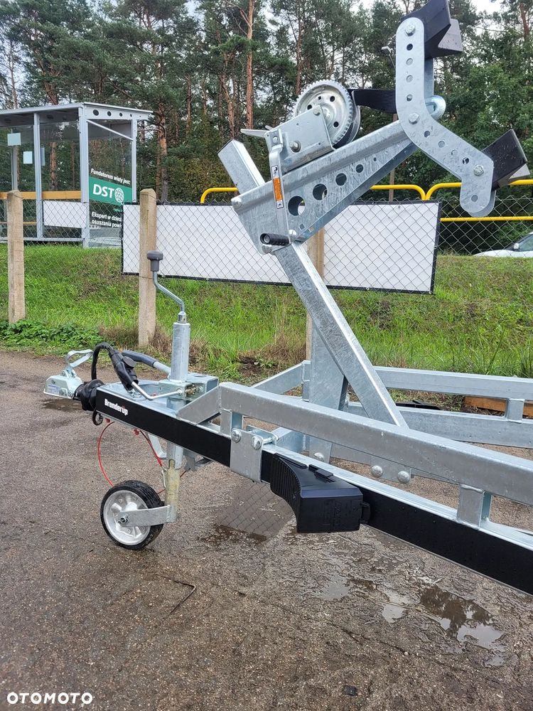 Brenderup Brenderup Premium 24200B/ Basic 2000kg dmc podłodziowa 7,2m - 4