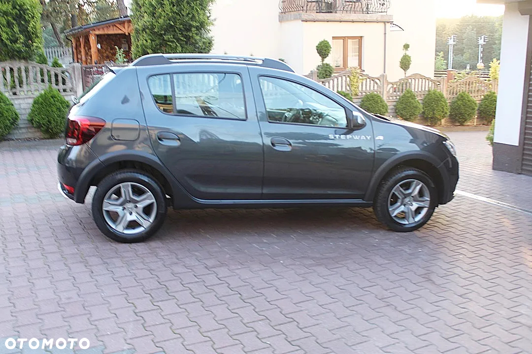 Dacia Sandero Stepway 0.9 TCe Laureate S&S - 4