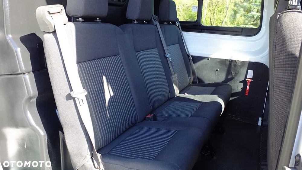 Ford Transit - 18