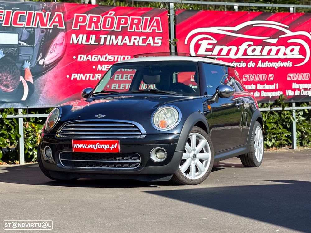 MINI 3 Portas Cooper D - 1