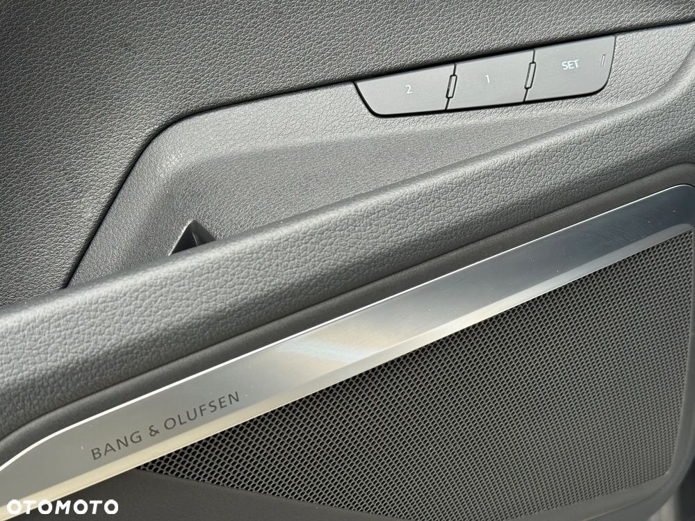 Audi e-tron Sportback S quattro - 17