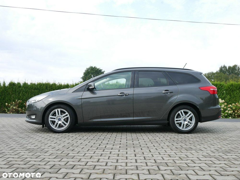 Ford Focus Turnier 1.0 EcoBoost Start-Stopp-System ACTIVE DESIGN - 2