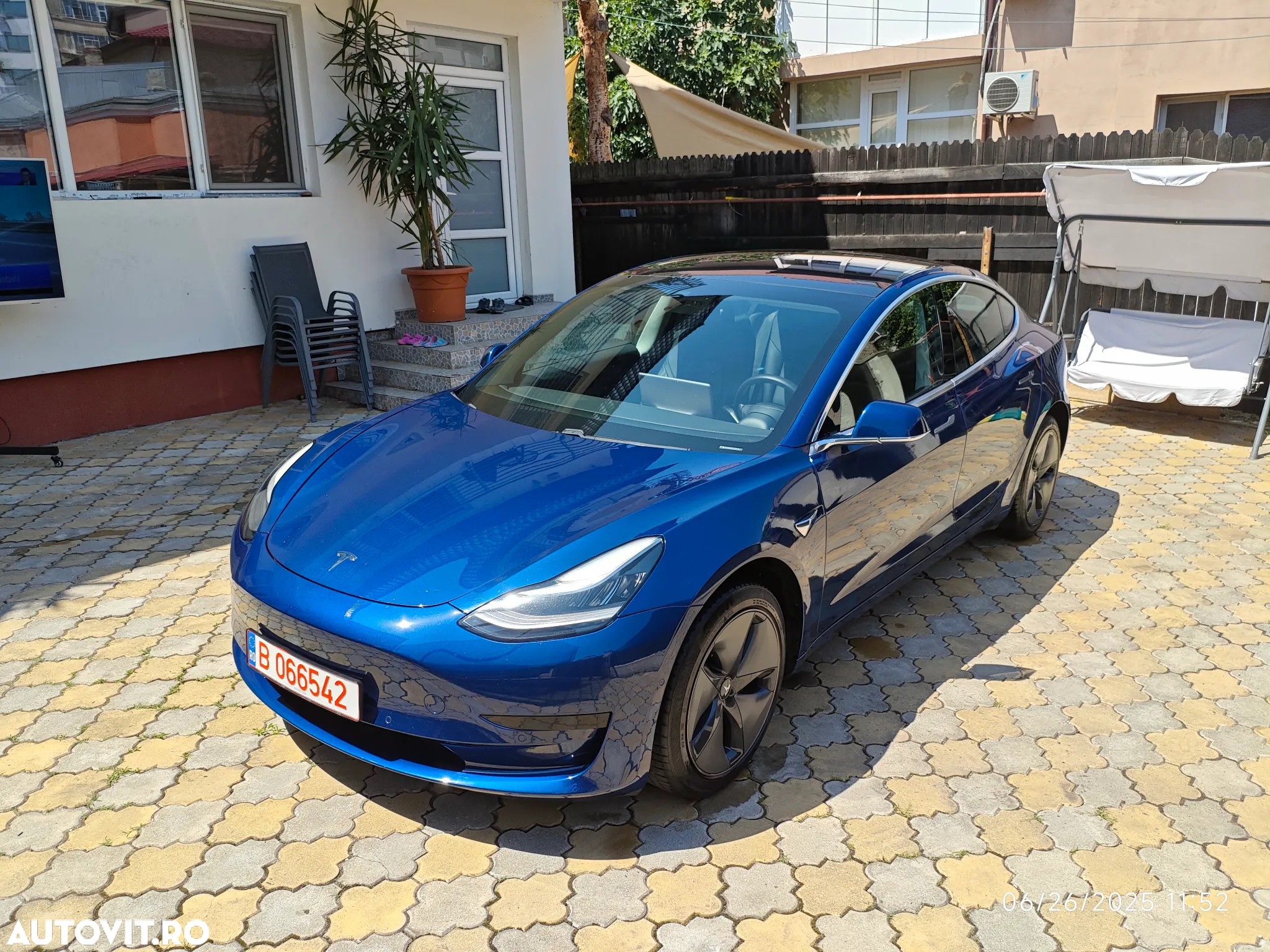 Tesla Model 3 Standard Reichweite Plus Hinterradantrieb - 2