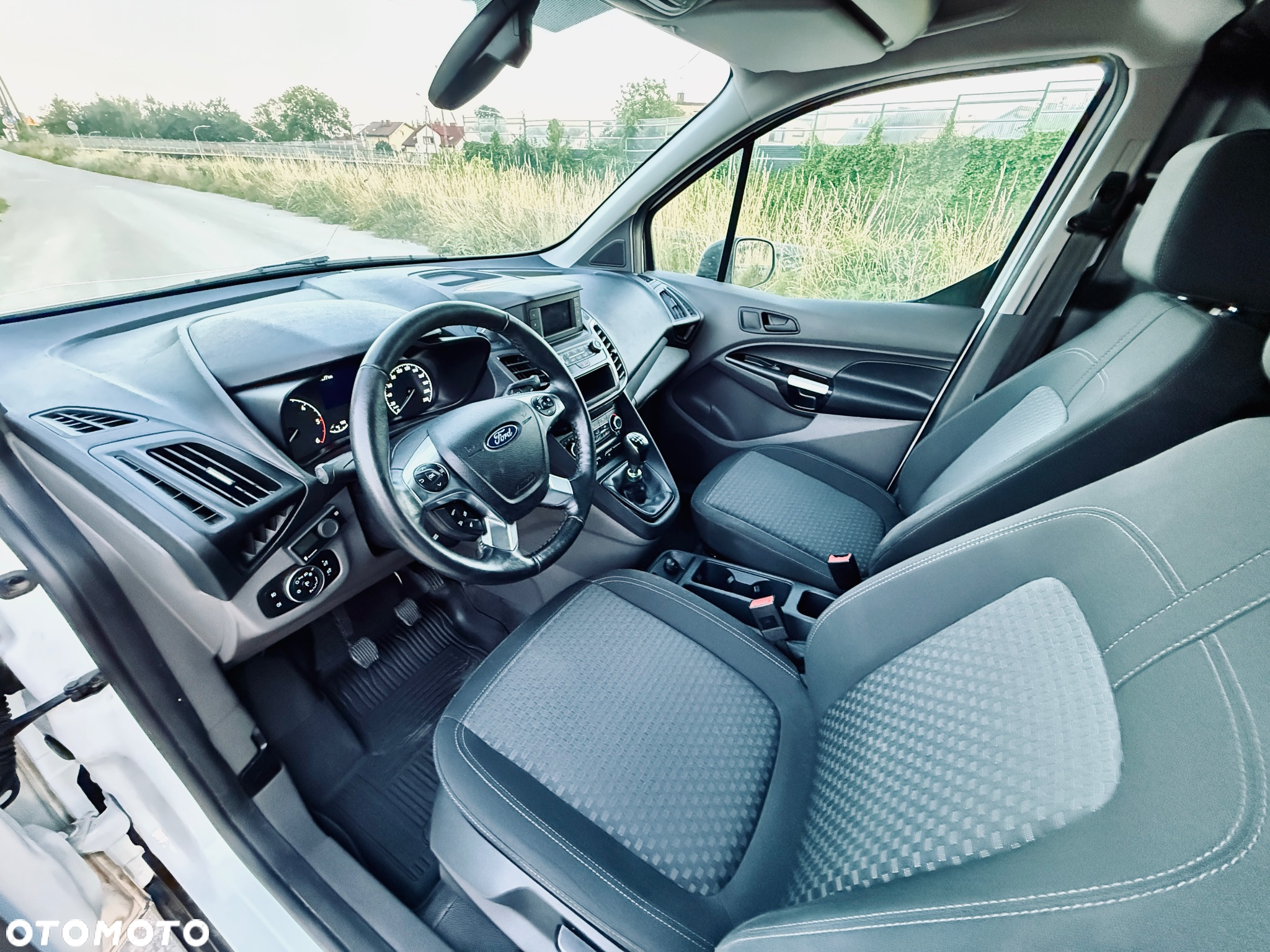 Ford Transit Connect - 5