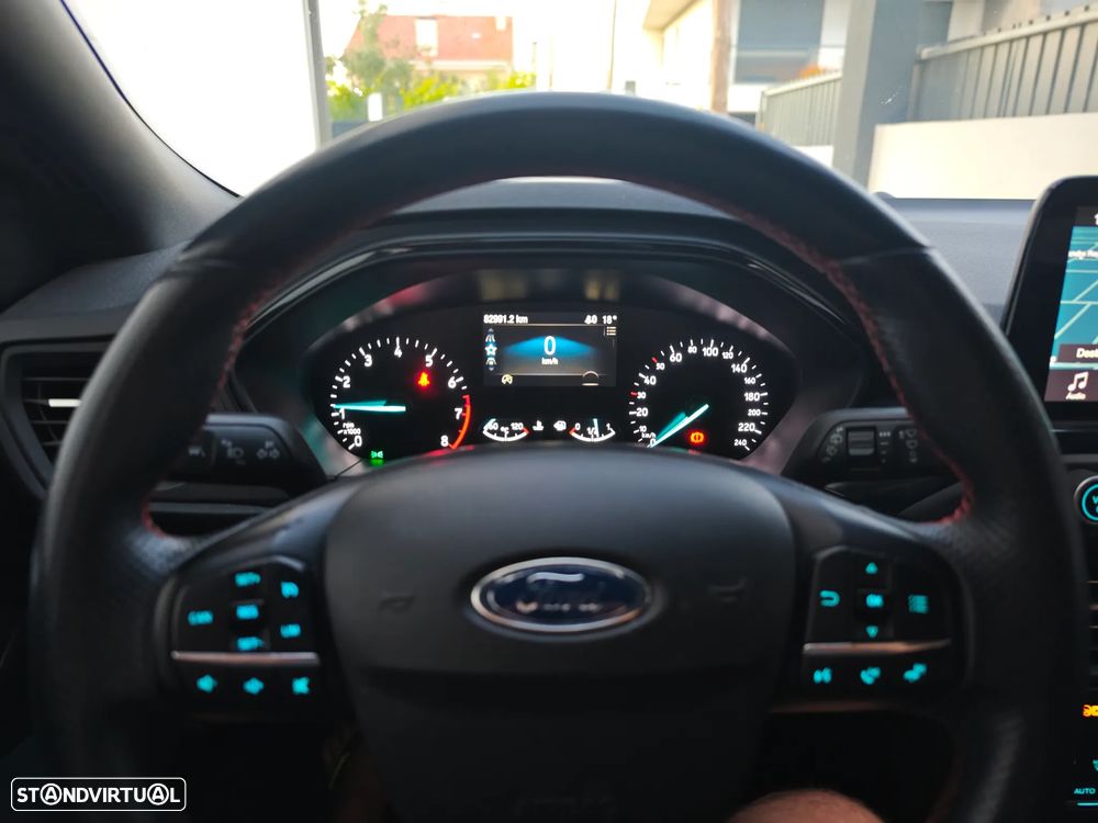 Ford Focus 1.0 EcoBoost ST-Line - 14