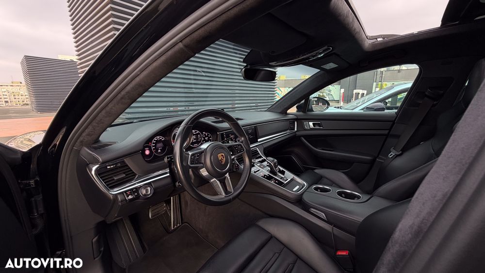 Porsche Panamera Turbo - 9