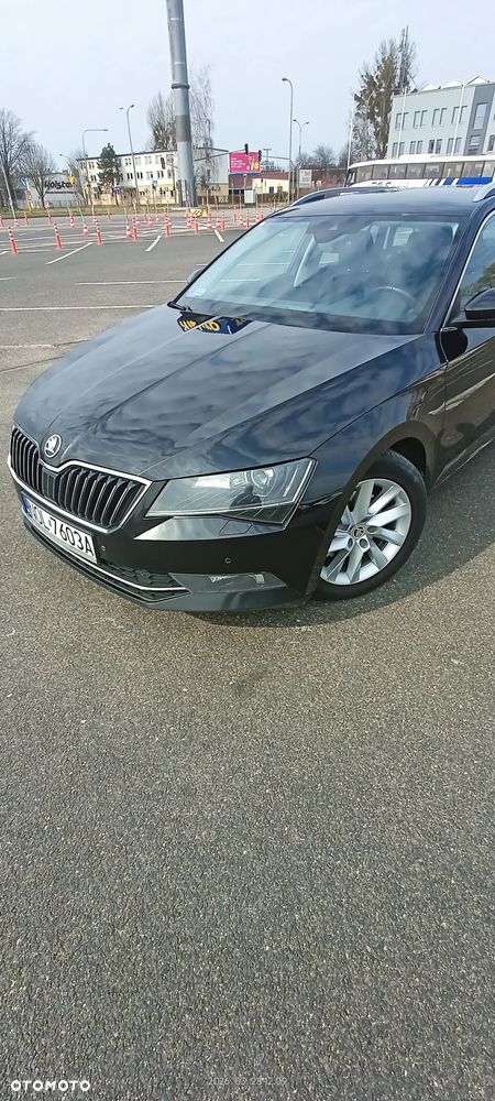 Skoda Superb 2.0 TDI Style DSG - 14