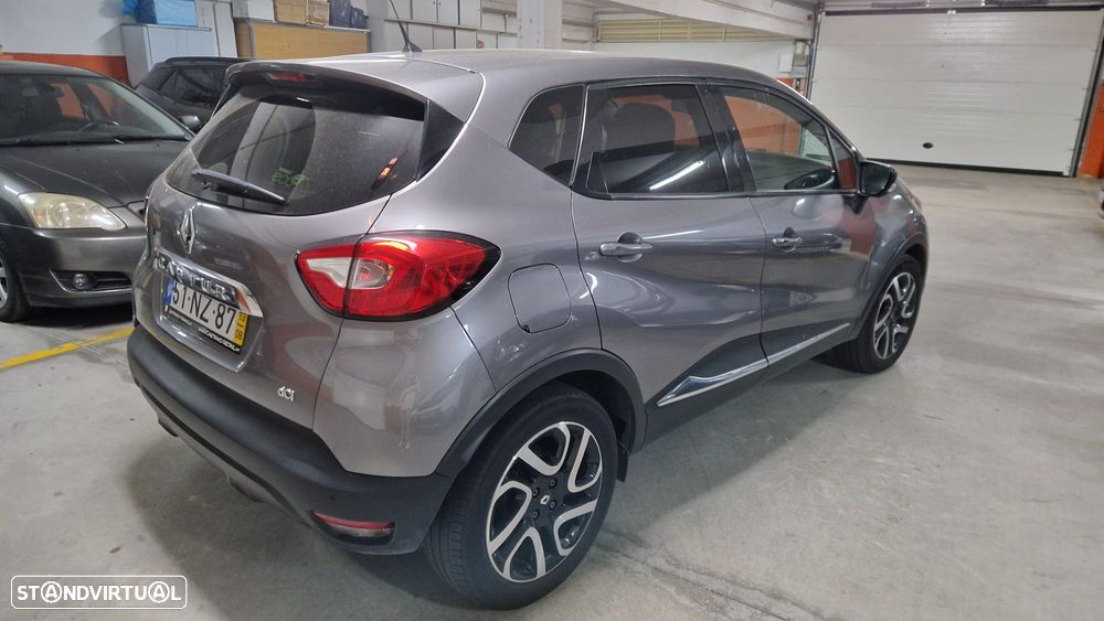 Renault Captur 1.5 dCi Exclusive - 1