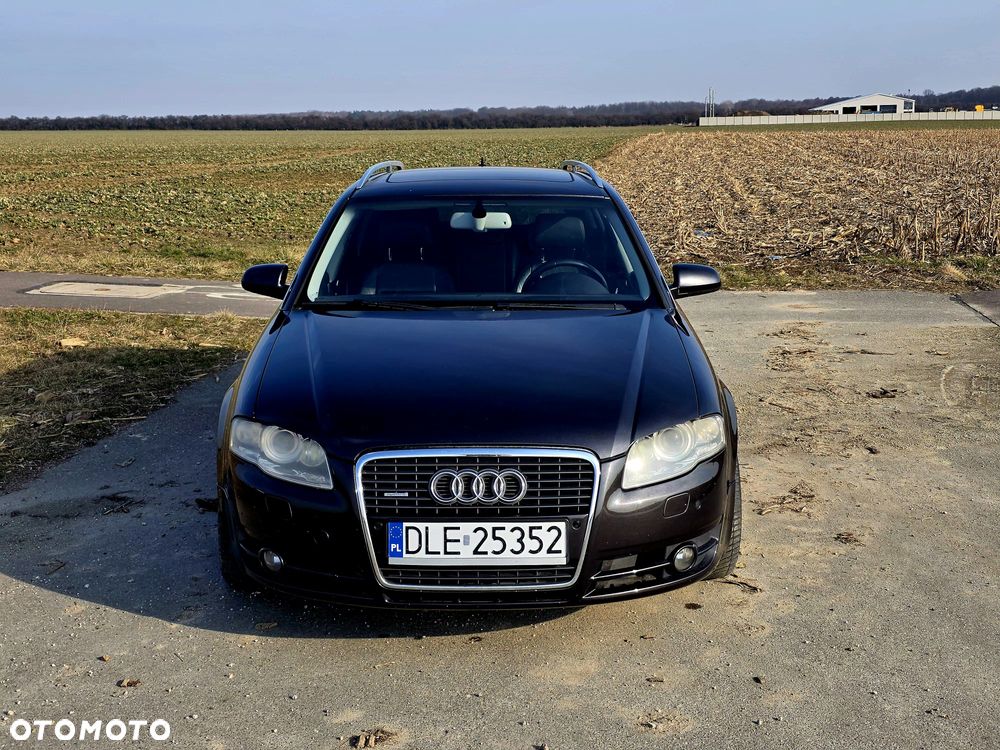 Audi A4 Avant - 1