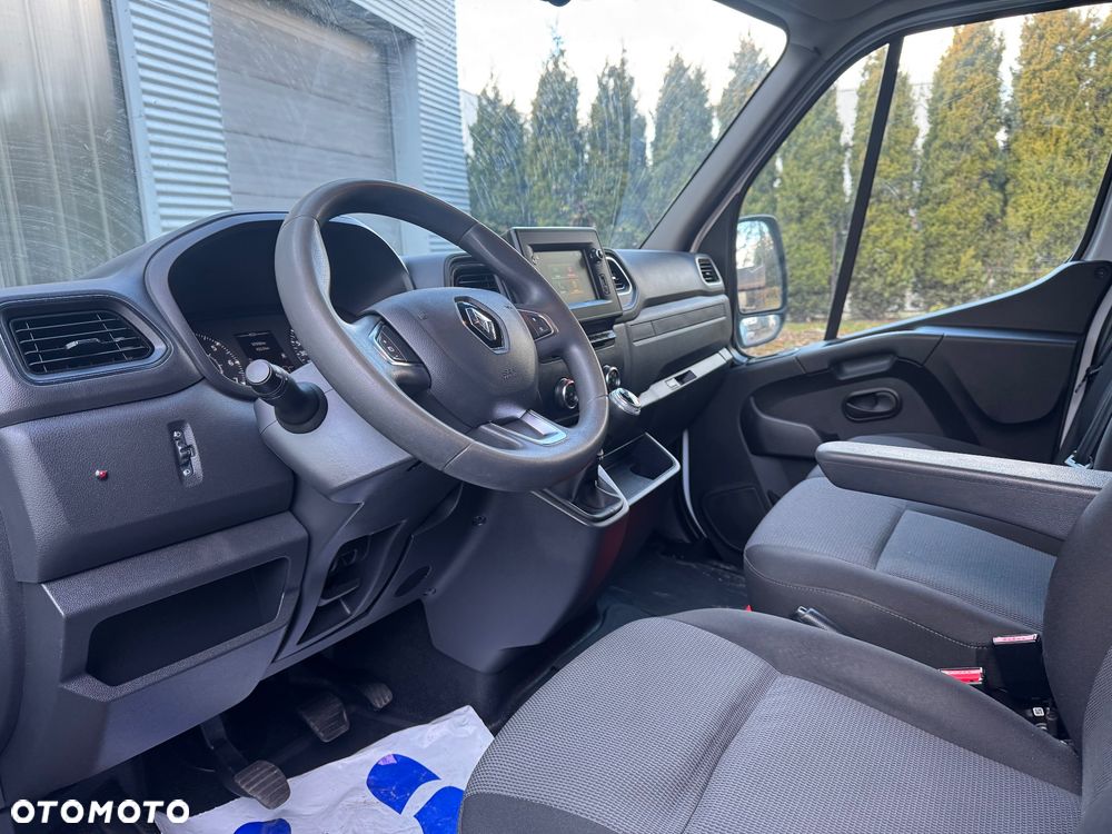 Renault Master - 29