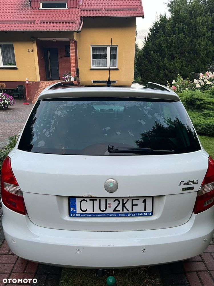 Skoda Fabia 1.6 16V Style - 3