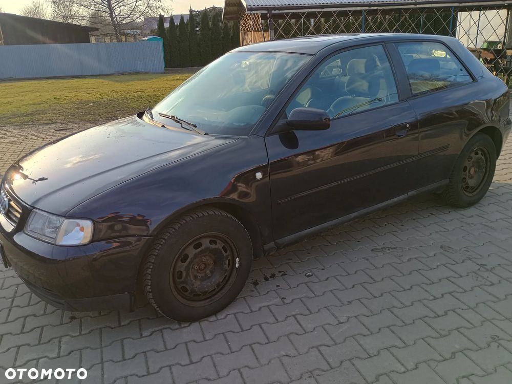 Audi A3 3-drzwiowe 1.9 TDI Ambiente - 2