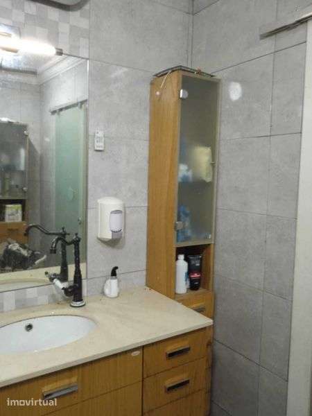 T4 para Alugar – Com Quintal de 300m² | Rio Maior - Grande imagem: 5/6