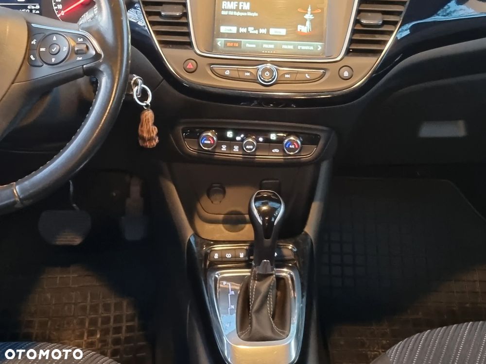 Opel Crossland X 1.2 T GPF Enjoy S&S - 9