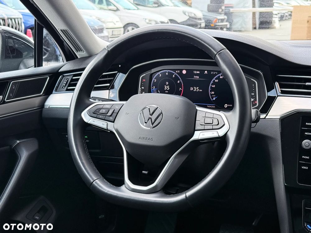 Volkswagen Passat Variant 2.0 TSI Elegance DSG - 19