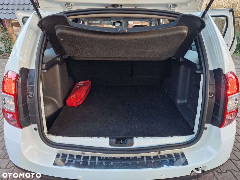 Dacia Duster 1.6 SCe Laureate 4x4 S&S - 10