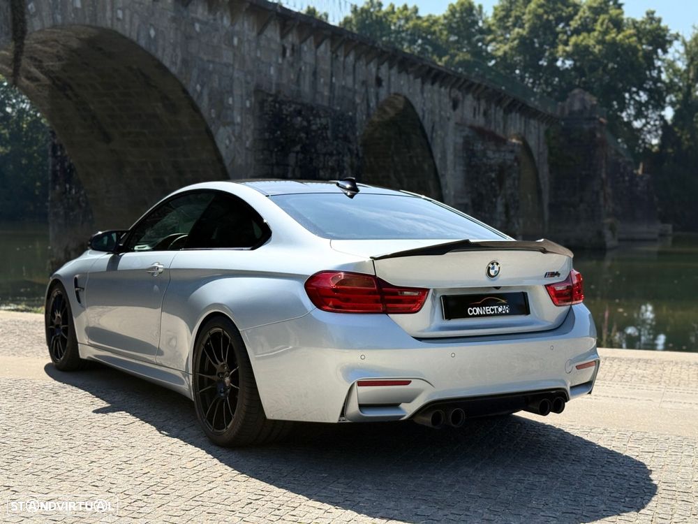 BMW M4 DKG - 11
