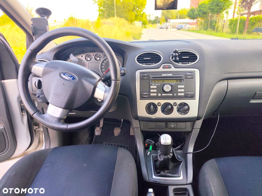 Ford Focus 1.6 TDCi Ambiente - 5