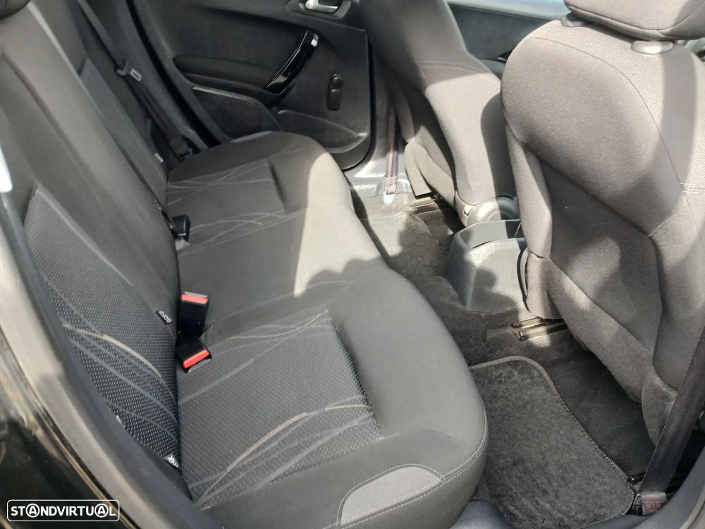 Peugeot 208 1.2 VTi Active - 20