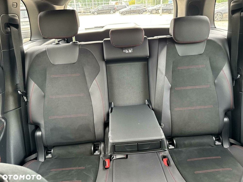 Mercedes-Benz GLB 200 AMG Line 7G-DCT - 18