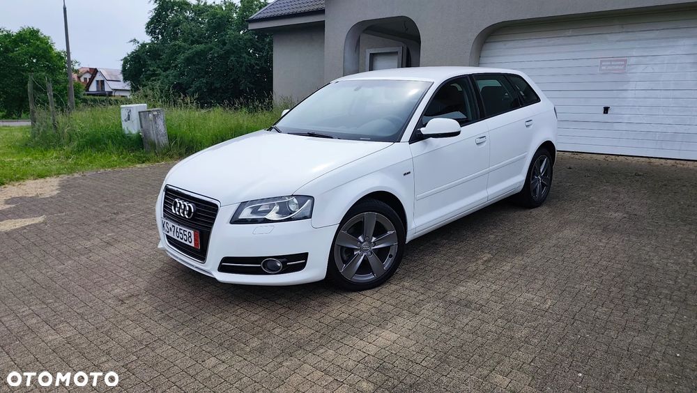 Audi A3 Sportback 2.0 TDI DPF S tronic S line Sportpaket (plus) - 8