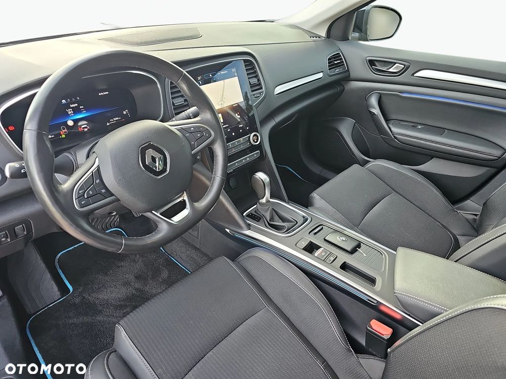 Renault Megane 1.3 TCe FAP Techno EDC - 11