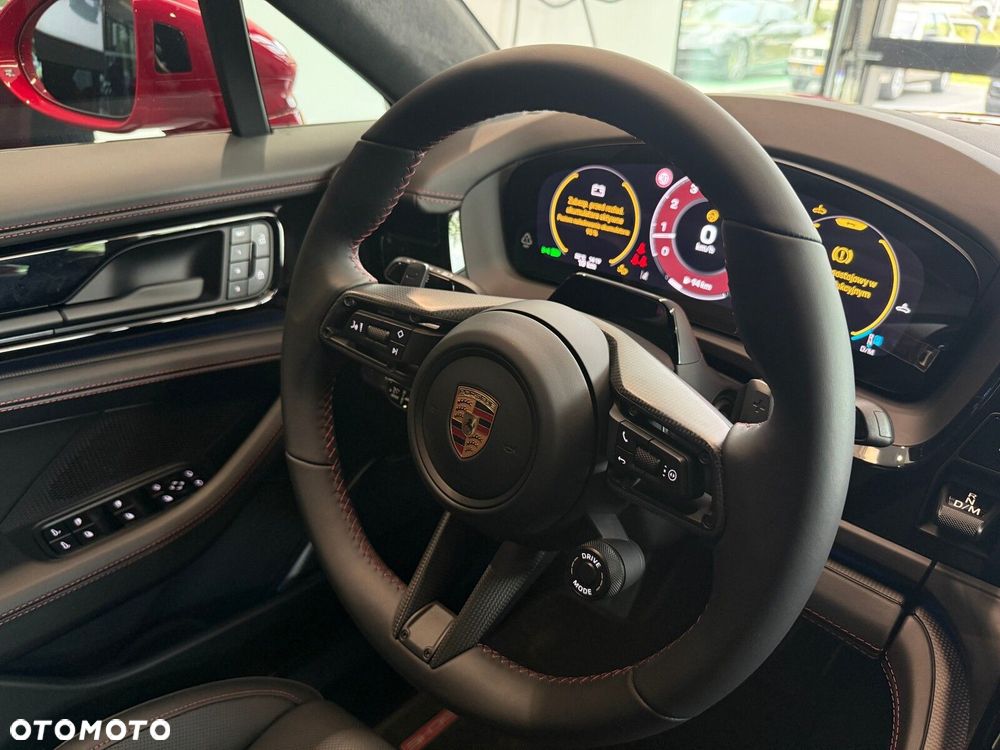 Porsche Panamera - 26