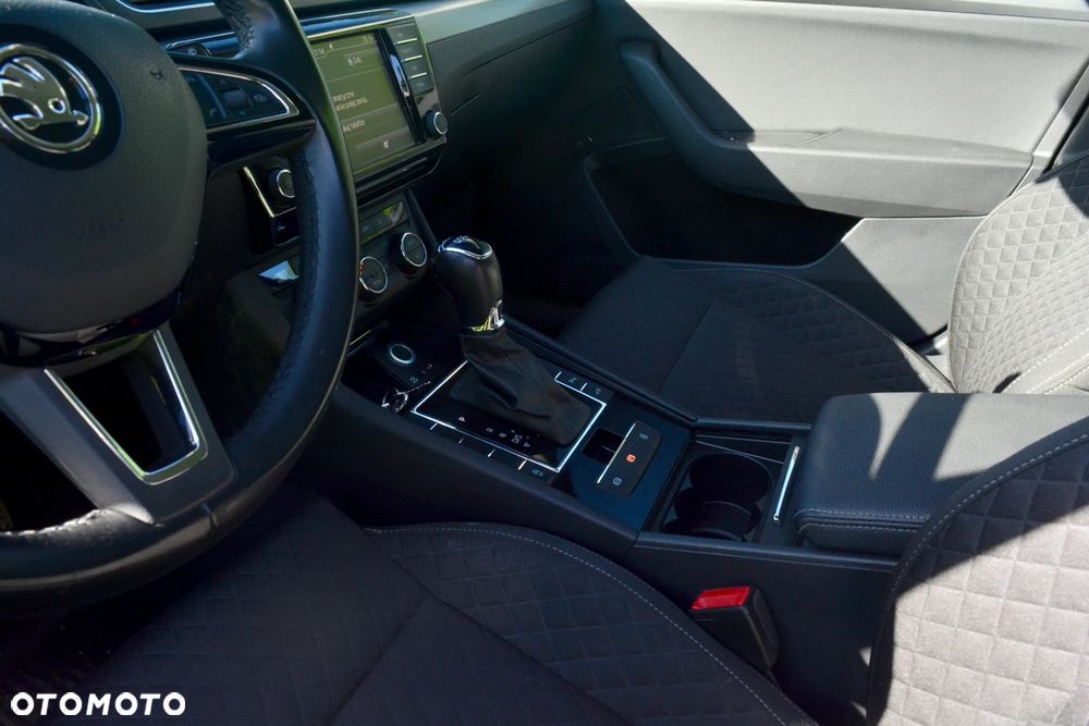 Skoda Superb 2.0 TDI Style - 8