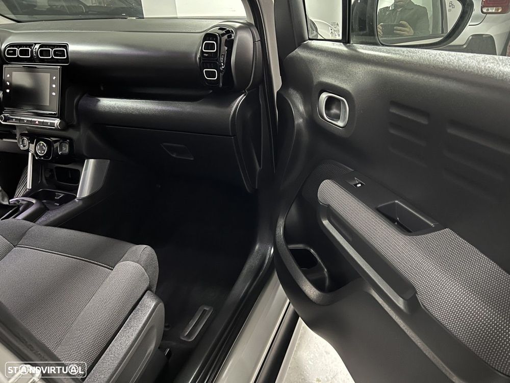 Citroën C3 Aircross PureTech 110 Stop & Start OPF SHINE - 15