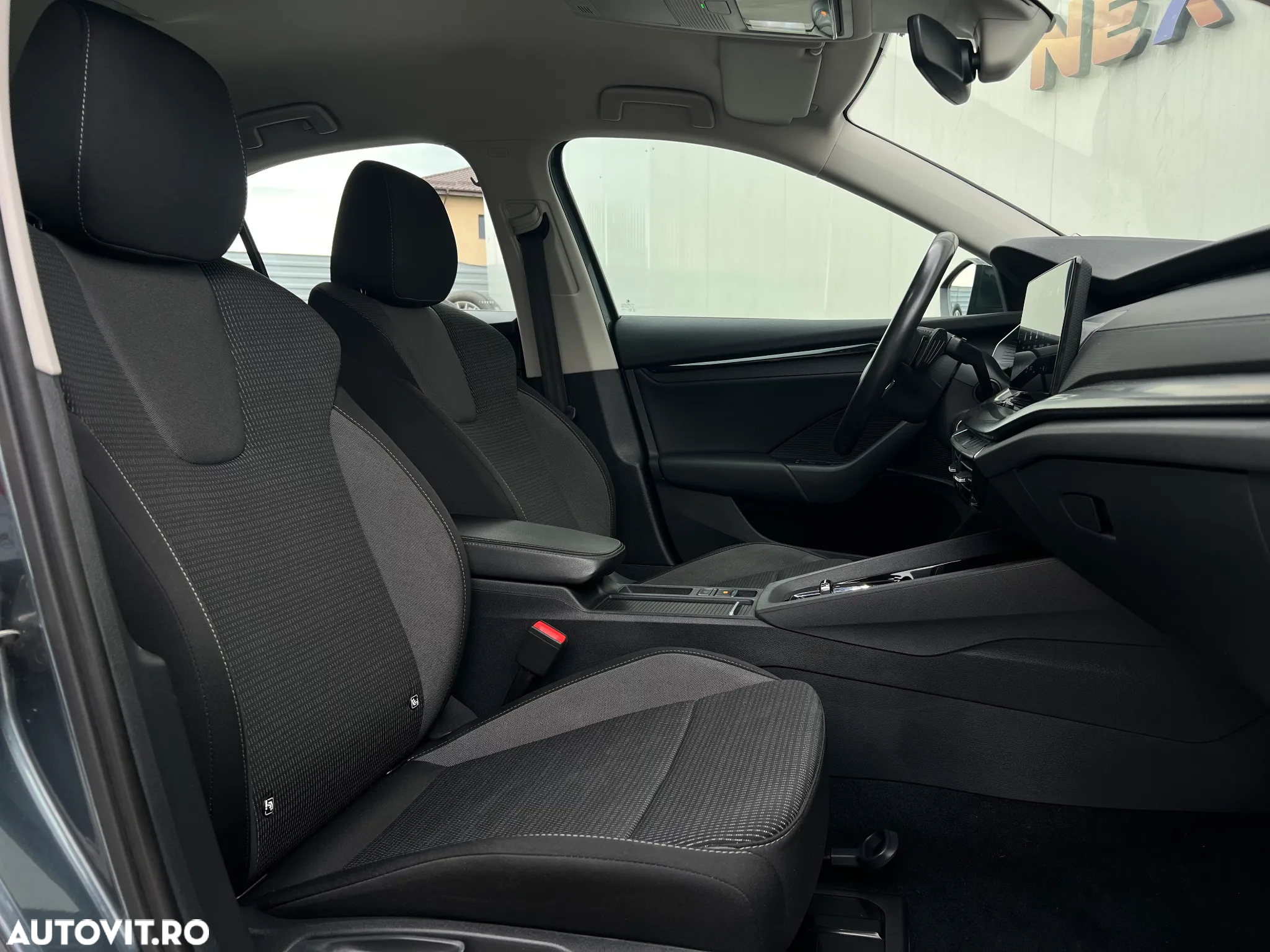 Skoda Octavia 1.0 TSI DSG Mild Hybrid Ambition - 9