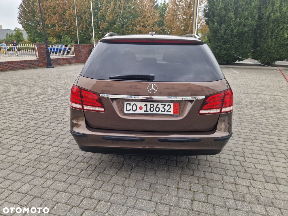 Mercedes-Benz Klasa E 250 BlueTEC 9G-TRONIC Avantgarde - 9