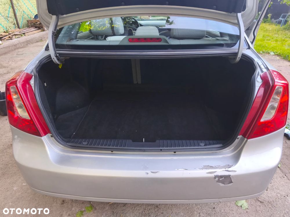 Chevrolet Lacetti 1.4 SE / Star - 26