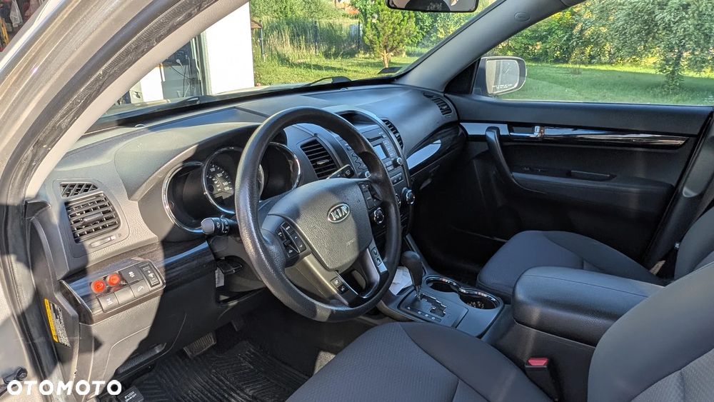 Kia Sorento - 8