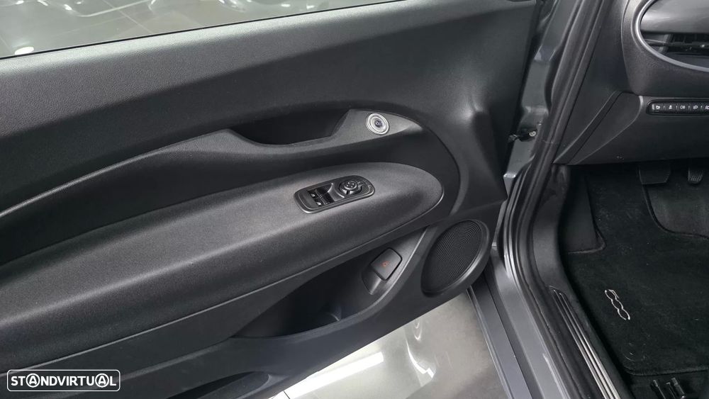 Fiat 500e 42kWh ICON — fotografia 4