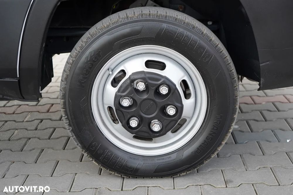 Iveco DAILY 35-150 / BASCULATOR SPATE / DUBLU / MANUAL / - 26