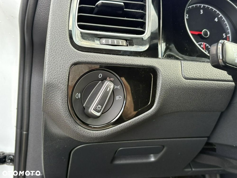 Volkswagen Golf Variant 1.6 TDI BMT Highline - 20